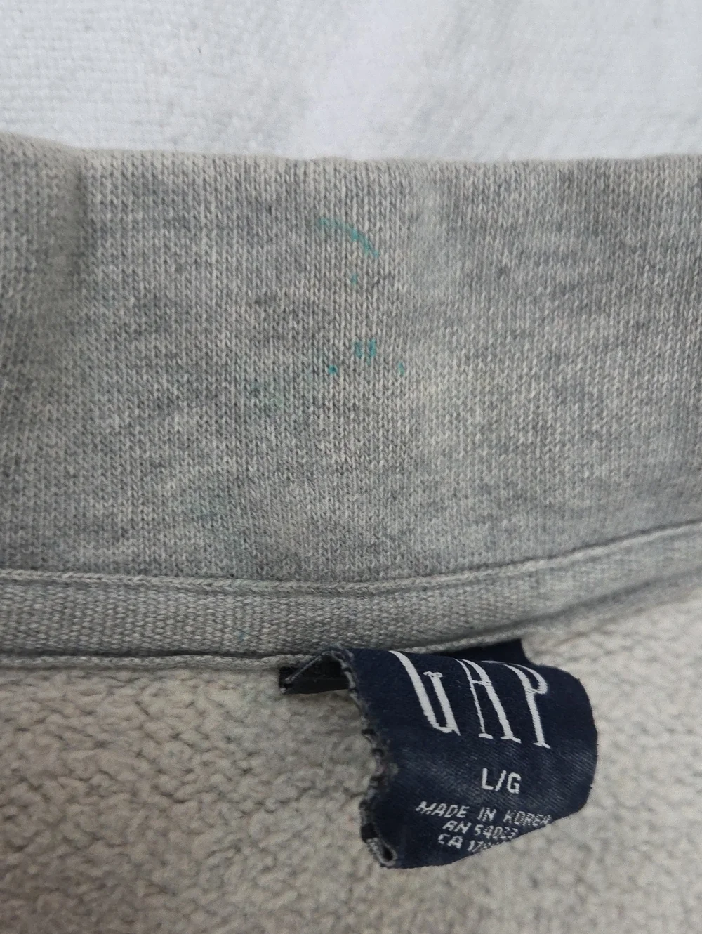 Gap Men's Gap half zip pullover 💙2 for$20